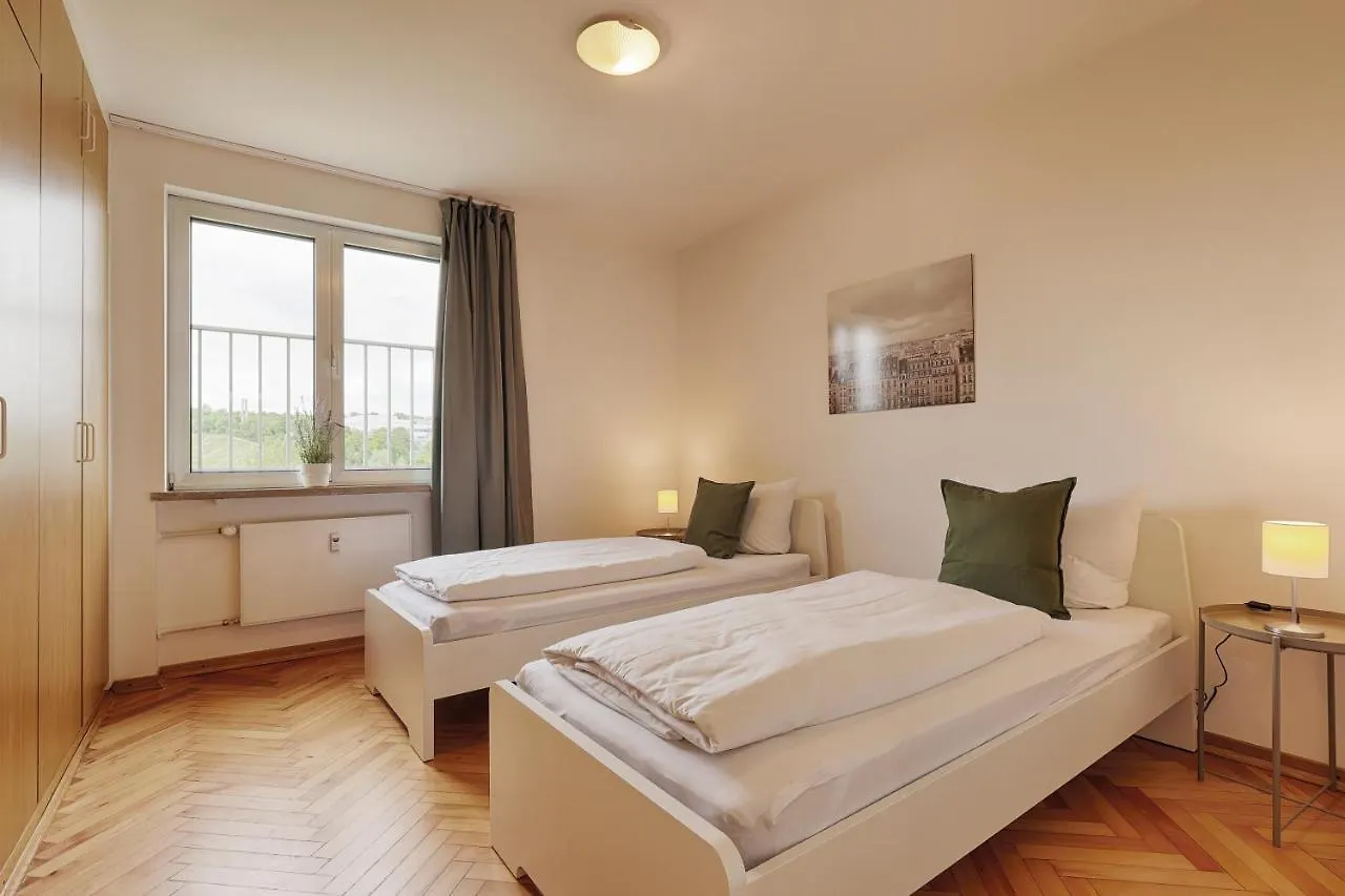 Apartment Apartmenthaus Kitzingen - Grosszuegige Wohnungen Fuer Je 4-8 Personen Mit Balkon Deutschland