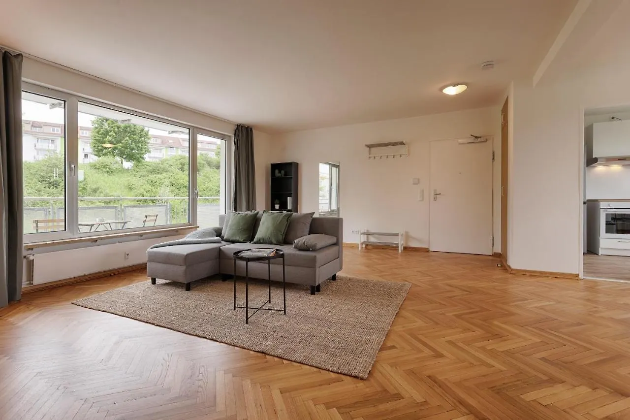 Apartmenthaus Kitzingen - Grosszuegige Wohnungen Fuer Je 4-8 Personen Mit Balkon Deutschland