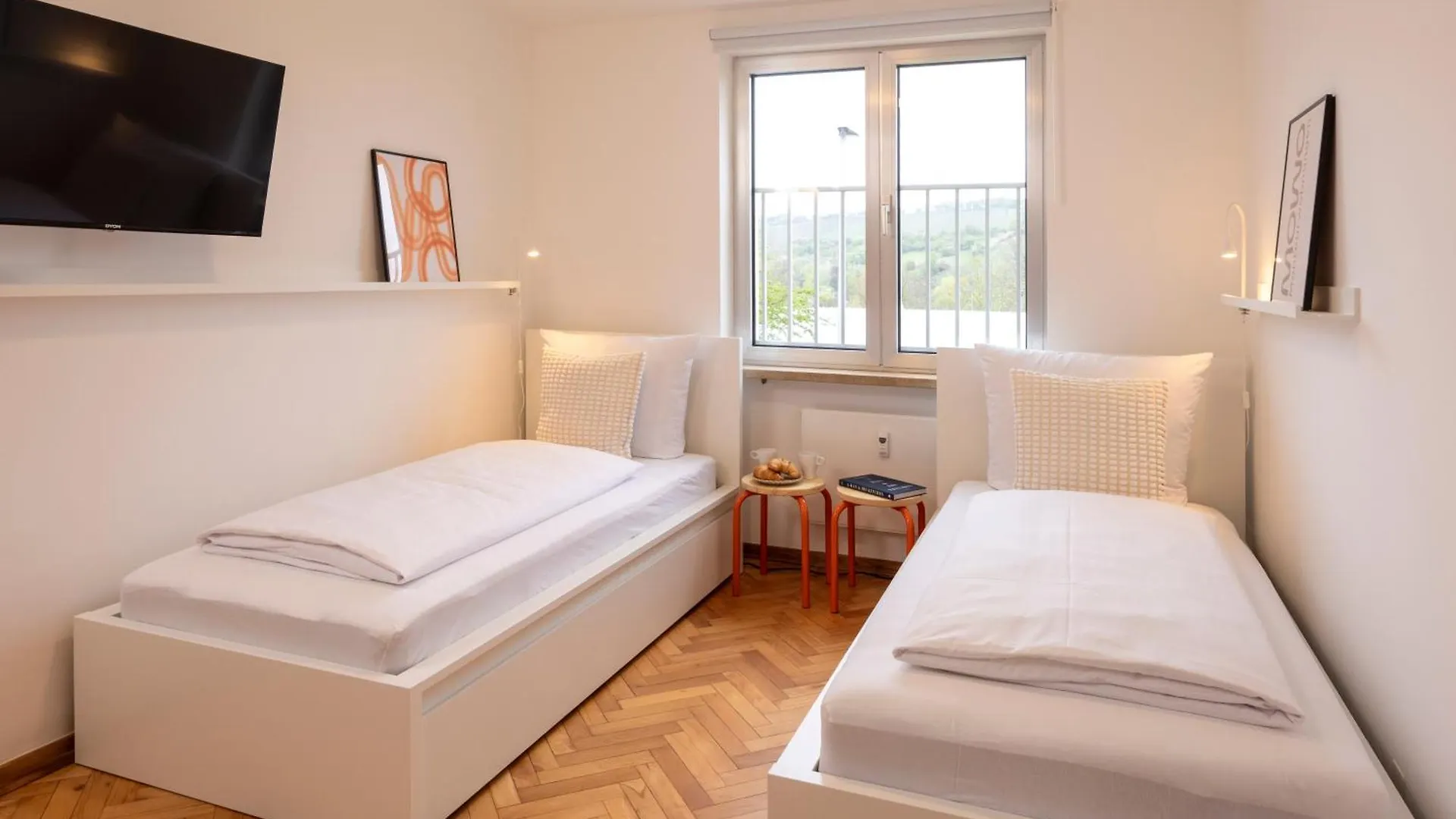 Apartmenthaus Kitzingen - Grosszuegige Wohnungen Fuer Je 4-8 Personen Mit Balkon