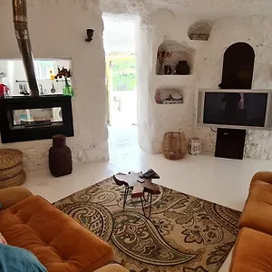 Andenes Cave Chalet Coruna