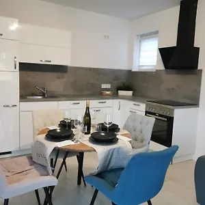  Apartment Loot: Moderne / Zentral