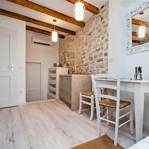 And Ca' 3 Vie Apartment Rovinj